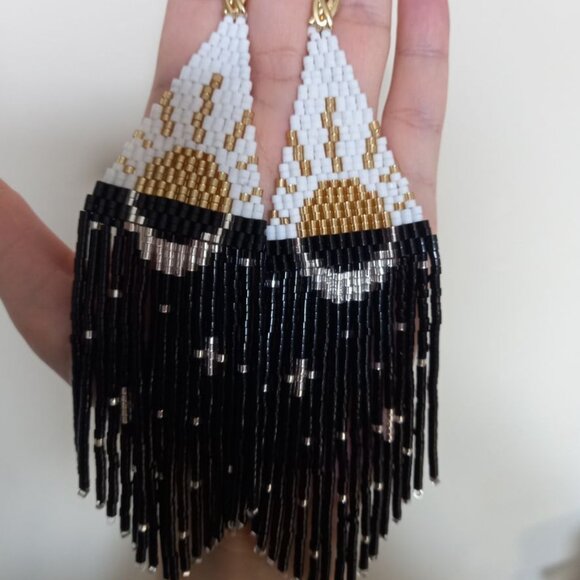 Sun & Moon Beaded Earrings – 18K Gold Plated Hooks, 16 cm - Picture 2 of 4